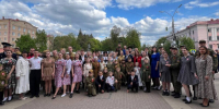 В Брянске «Вальс Победы» на Театральной площади стал данью памяти героям Великой Отечественной войны - Газета Почепское слово